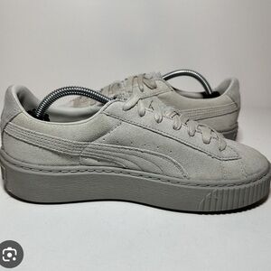 Puma Grey Platform Basket Suede Low Top Shoe